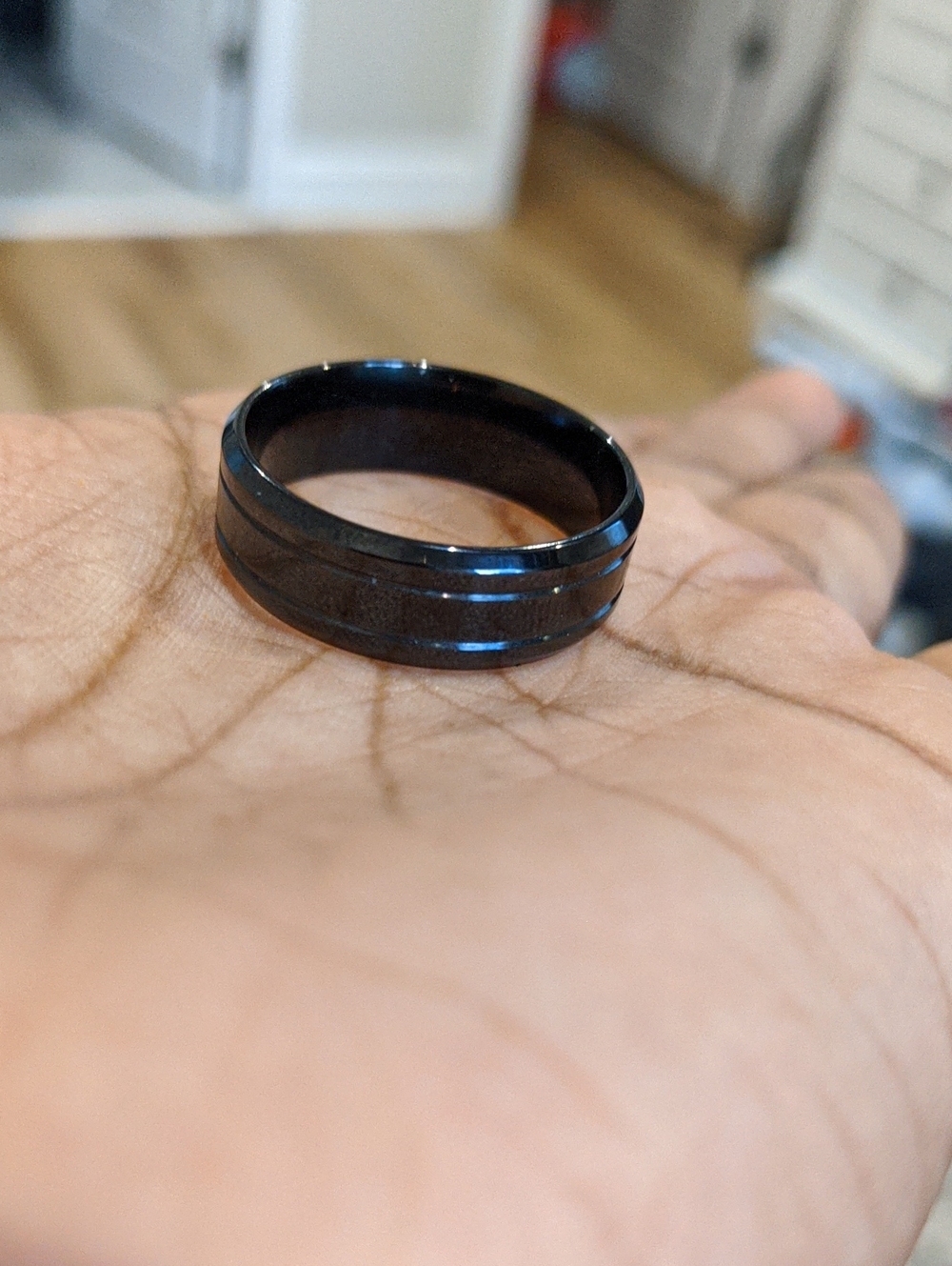 Black Men's Groove Dome Ring - Minimalist Everyday Band